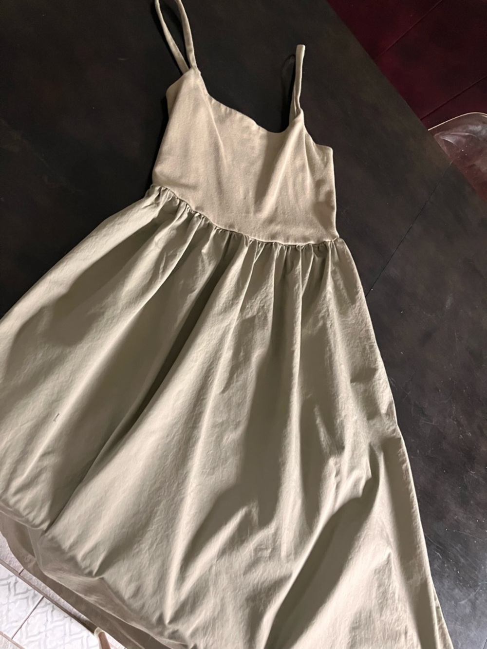 Old Navy Cream/Tan Spaghetti-Strap Sundress